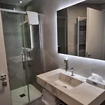 Dina 4* Desenzano del Garda