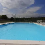 Dina 4*