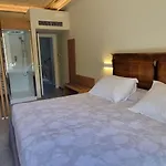 Dina 4*