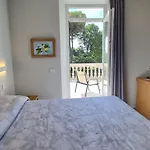 B&B Dina 데센자노델가르다