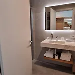 B&B Dina 데센자노델가르다