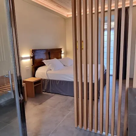 Dina 4* Desenzano del Garda