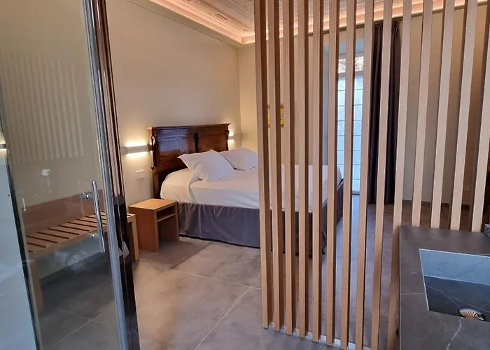 Dina 4* Desenzano del Garda