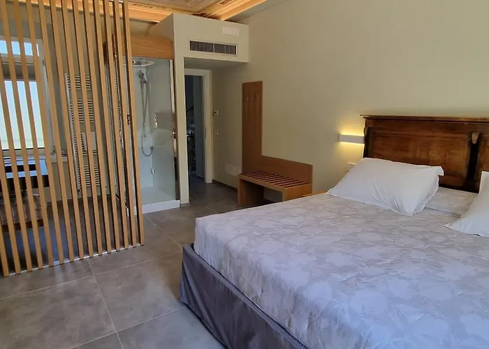 Dina 4*