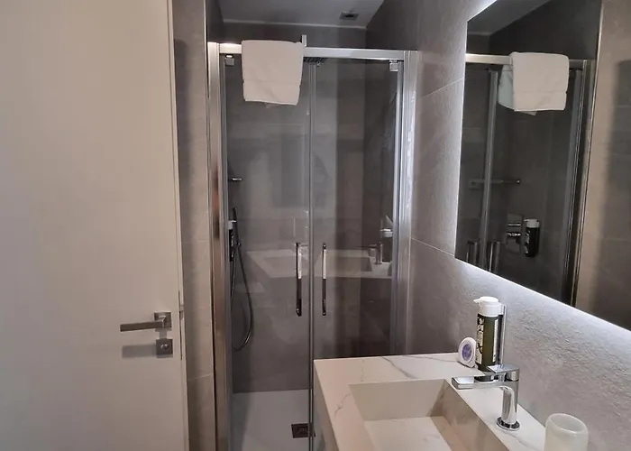 Bed & Breakfast Dina 4*